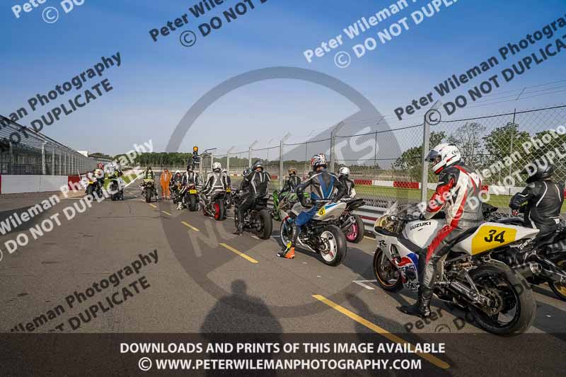 donington no limits trackday;donington park photographs;donington trackday photographs;no limits trackdays;peter wileman photography;trackday digital images;trackday photos